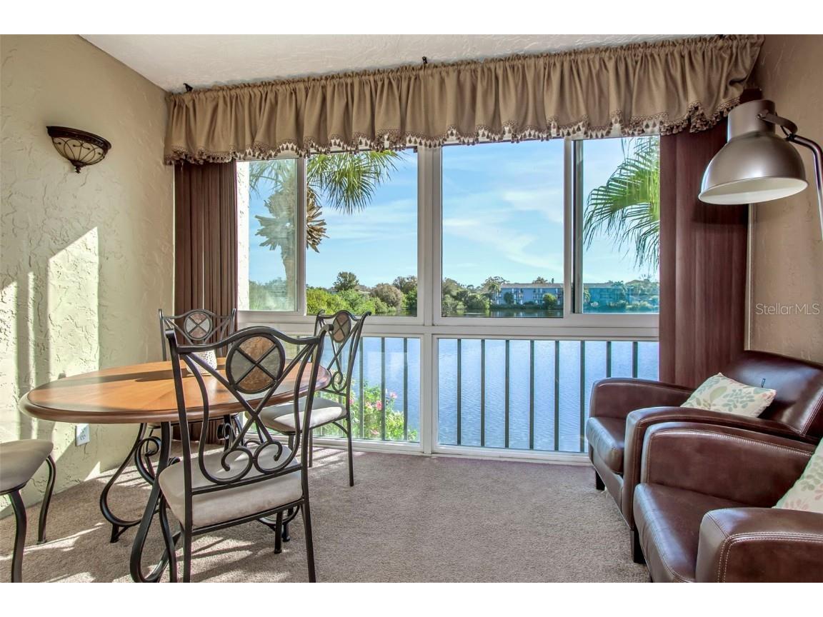 11485 Oakhurst Road #1100-212 Largo FL 33774 U8230540 image1