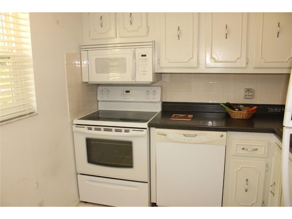 11485 Oakhurst Road #1200-215 Largo FL 33774 TB8456473 image17