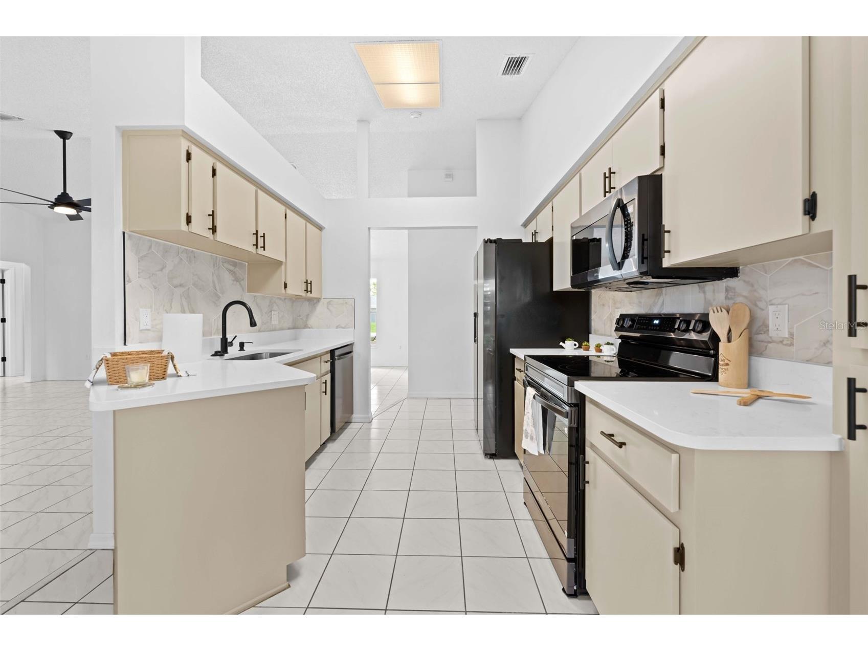 11487 Kerridale Avenue Spring Hill FL 34608 TB8527661 image23