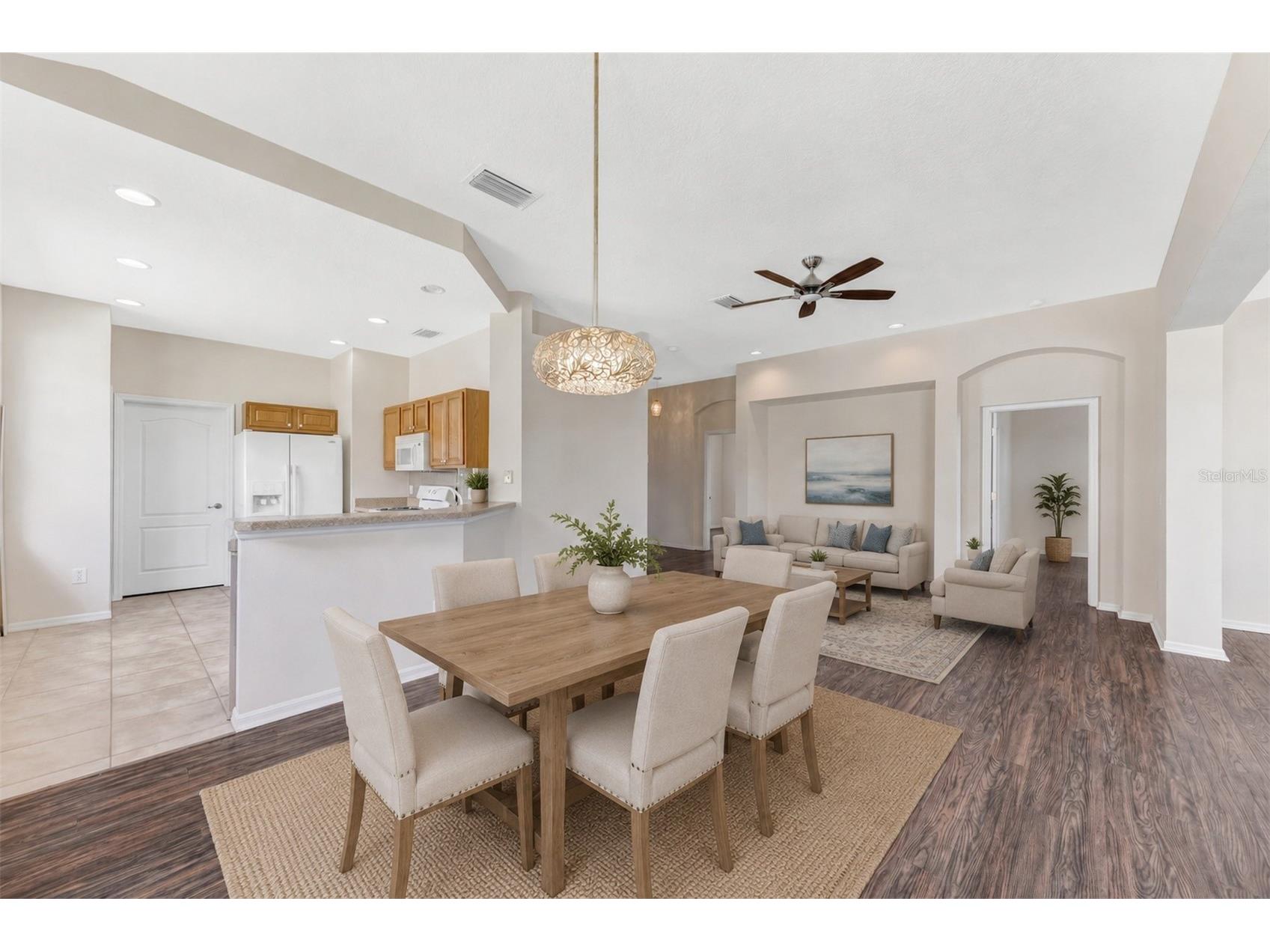 1149 Emerald Dunes Drive Sun City Center FL 33573 OM724806 image3