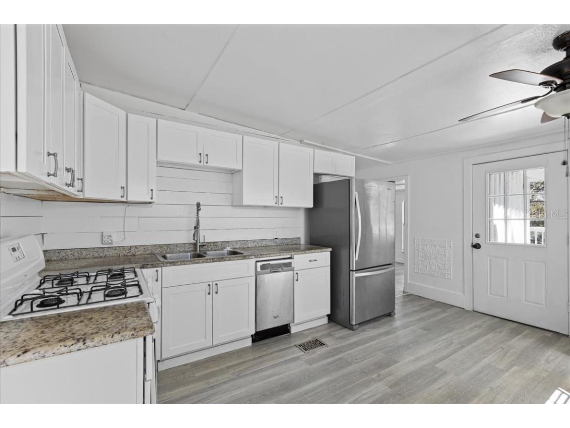 1149 Shell Crest Avenue Cedar Key FL 32625 TB8358688 image14