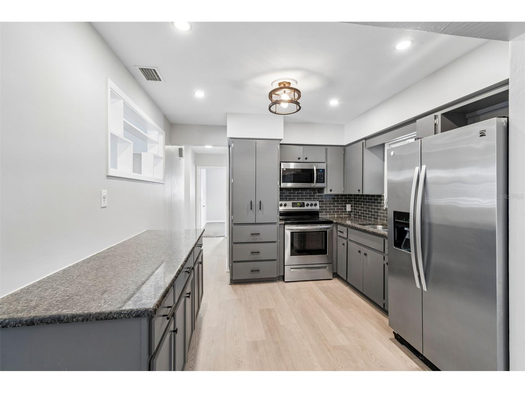 11490 59th Terrace Seminole FL 33772 TB8516843 image15
