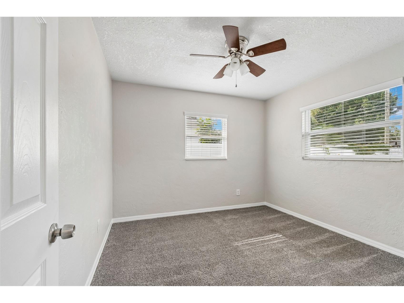 11490 59th Terrace Seminole FL 33772 TB8516843 image31