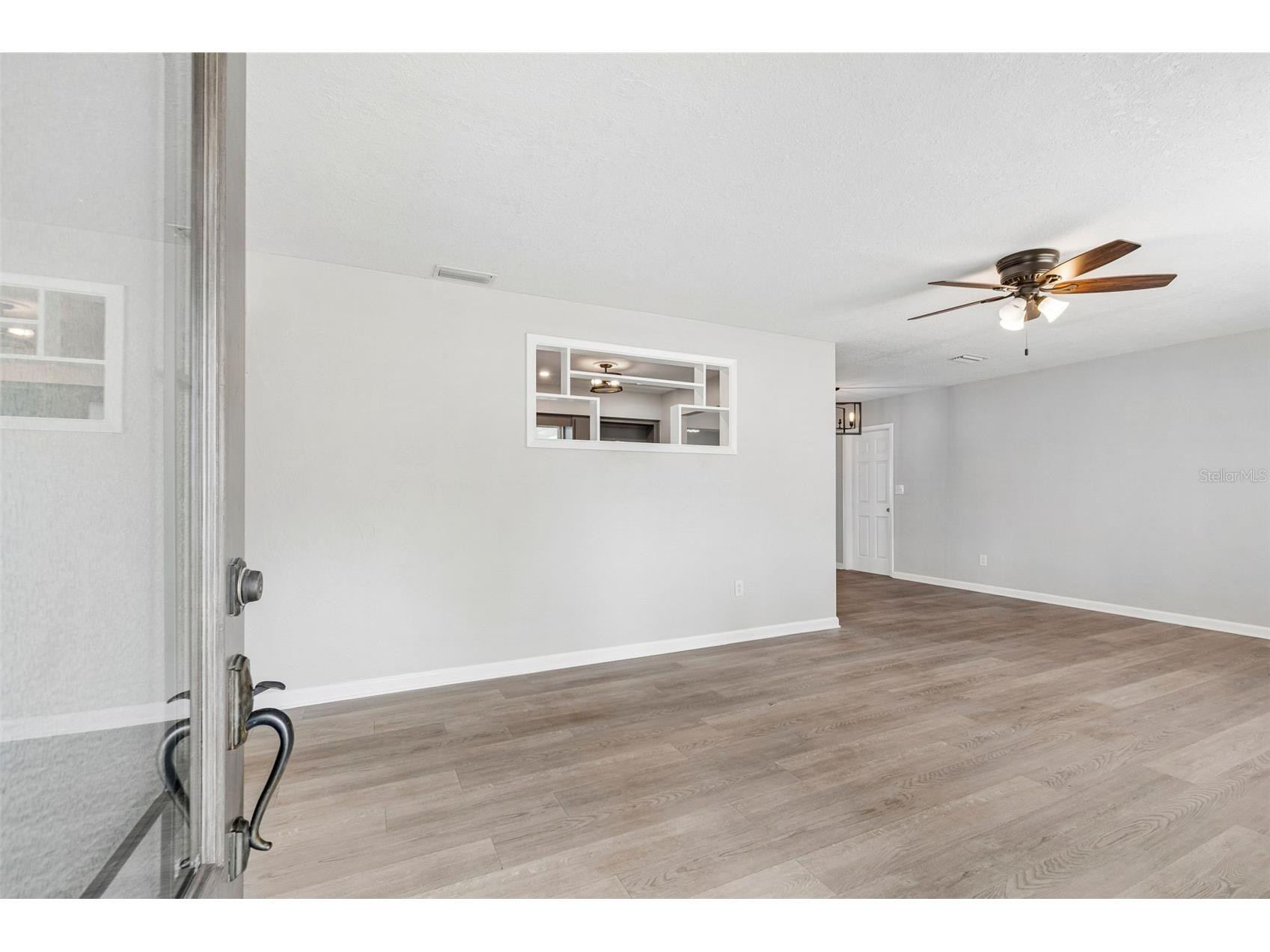 11490 59th Terrace Seminole FL 33772 TB8516843 image9