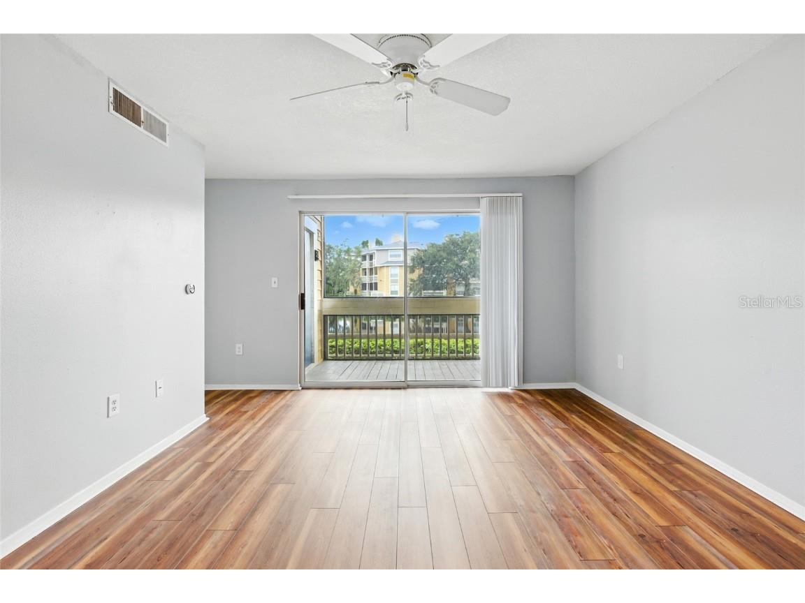 115 112th Avenue NE #1016 Saint Petersburg FL 33716 TB8423392 image6