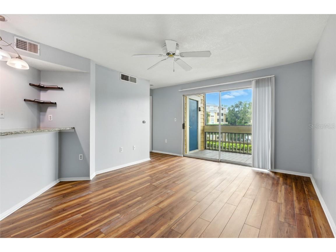 115 112th Avenue NE #1016 Saint Petersburg FL 33716 TB8423392 image7