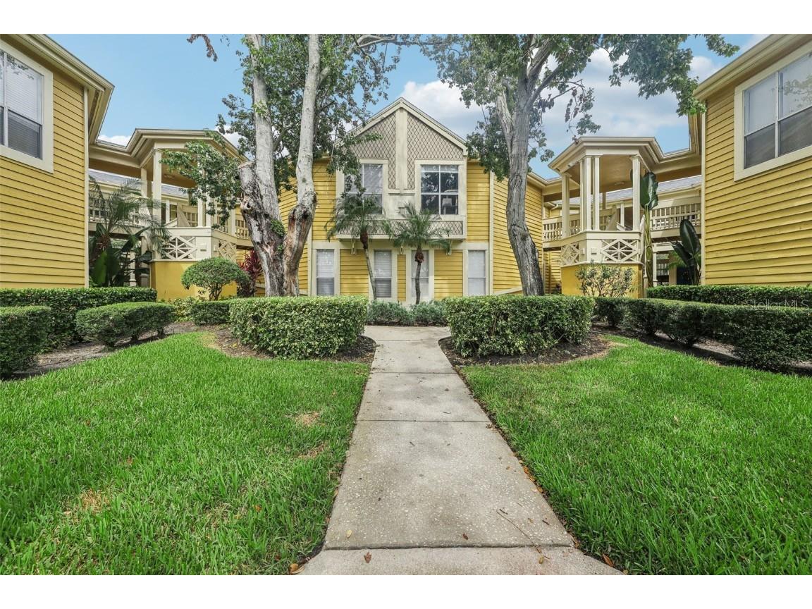 115 112th Avenue NE #215 Saint Petersburg FL 33716 A4664589 image1