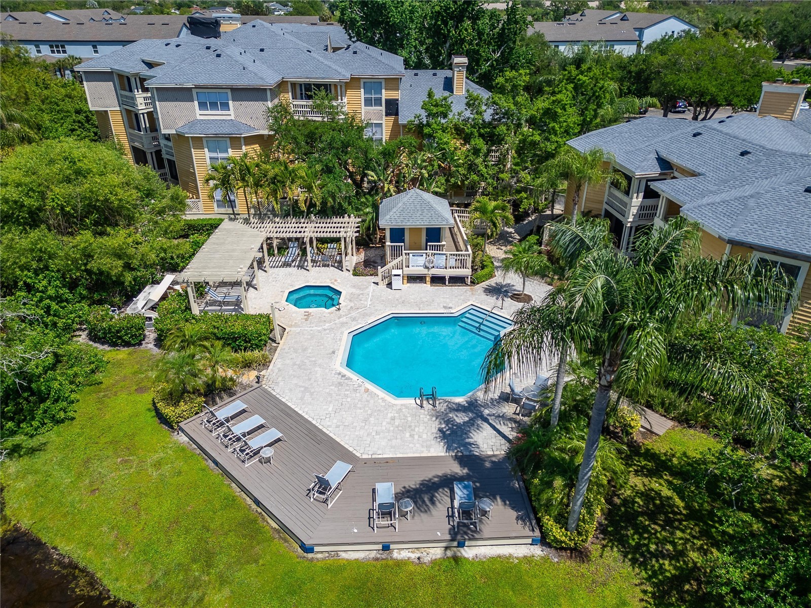 115 112th Avenue NE #406 Saint Petersburg FL 33716 TB8498954 image51