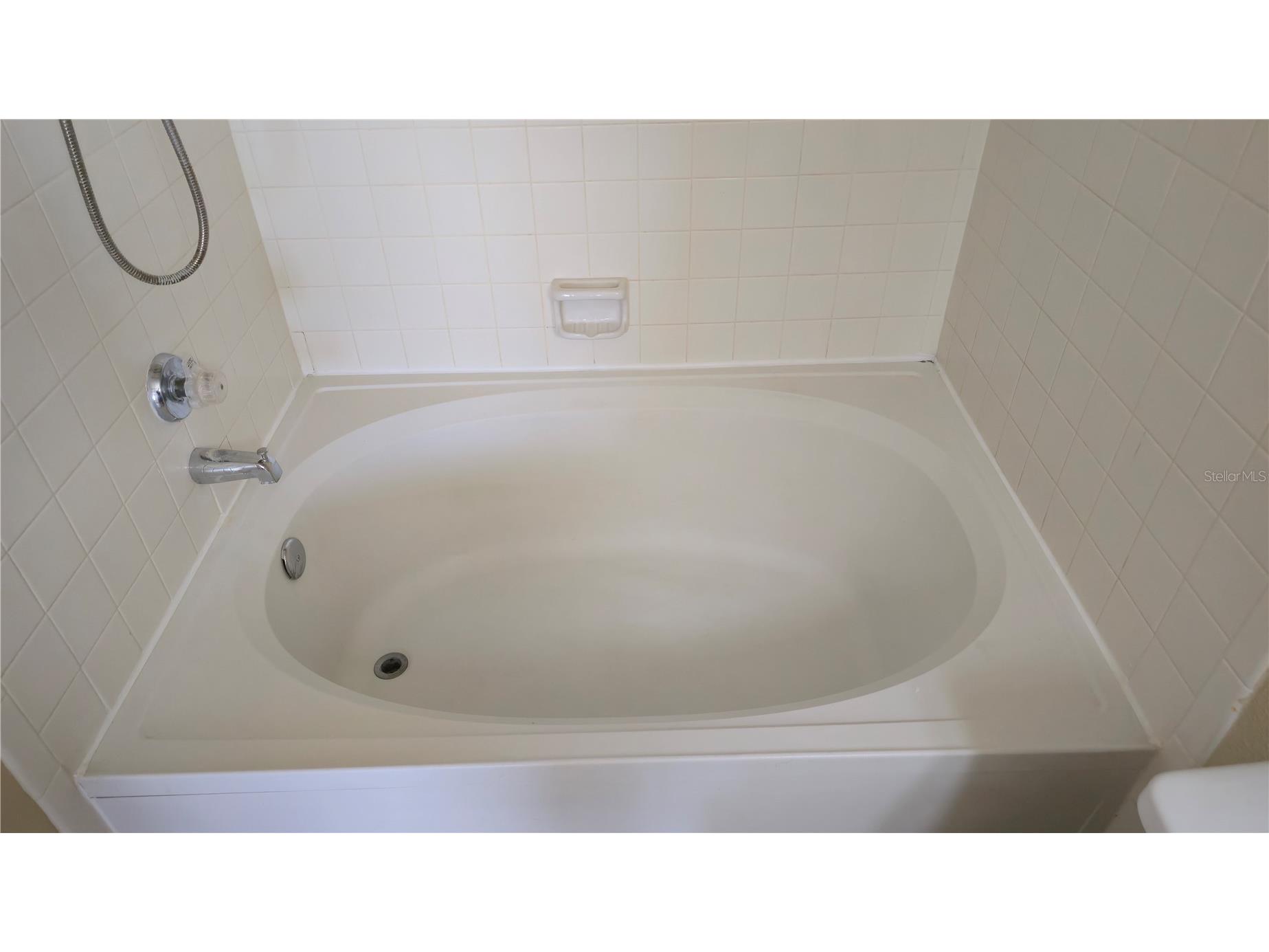 115 112th Avenue NE #810 Saint Petersburg FL 33716 TB8528151 image18