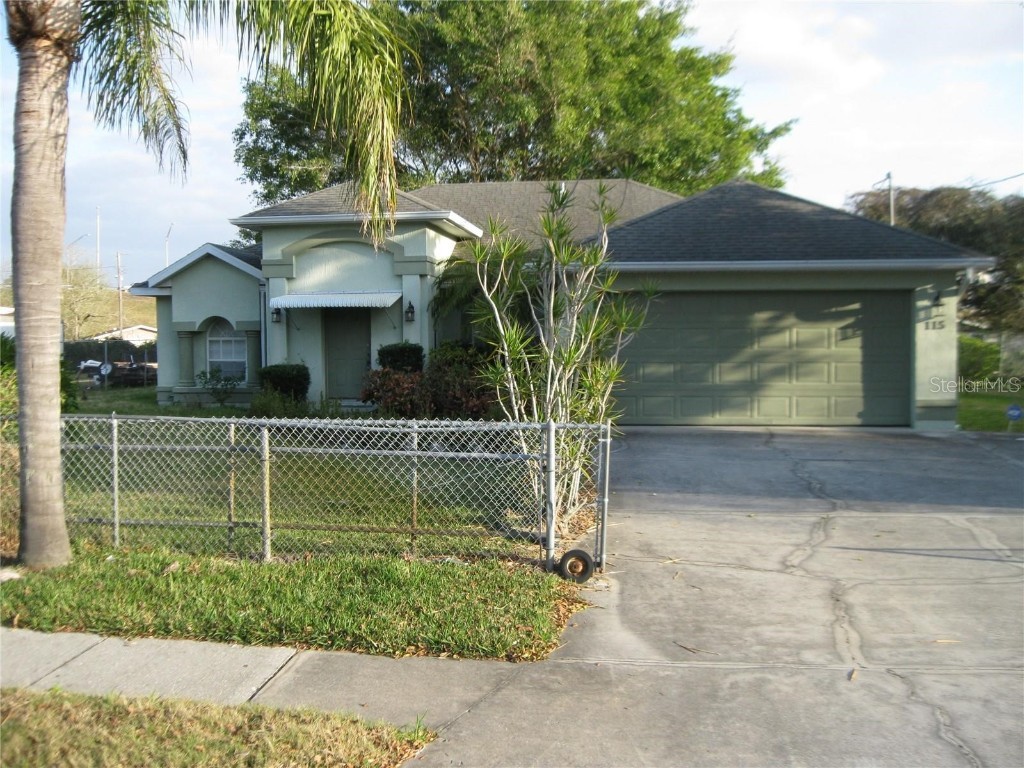 115 11th Street Court W Palmetto FL 34221 A4574853 image1