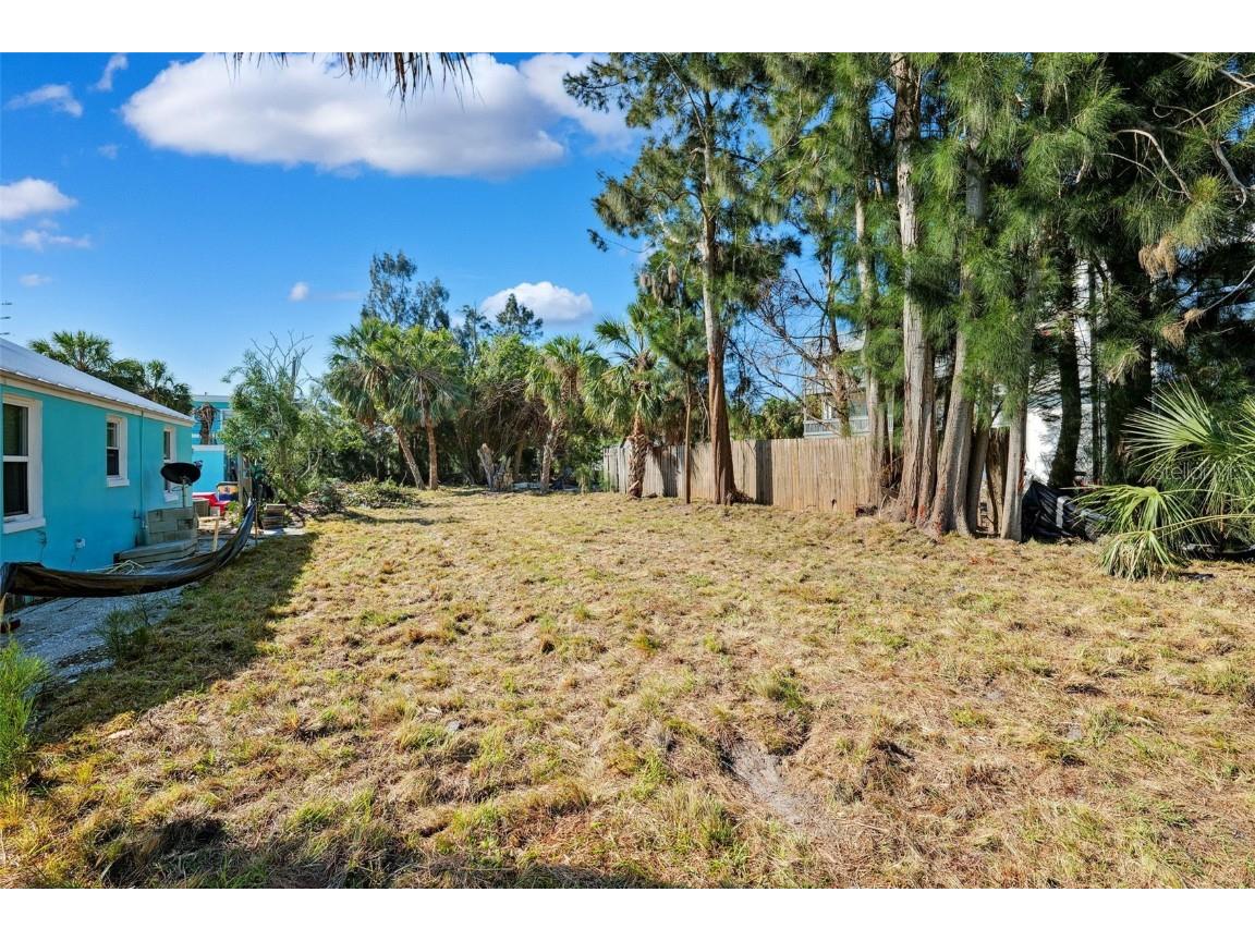 115 125th Avenue Treasure Island FL 33706 TB8429596 image3