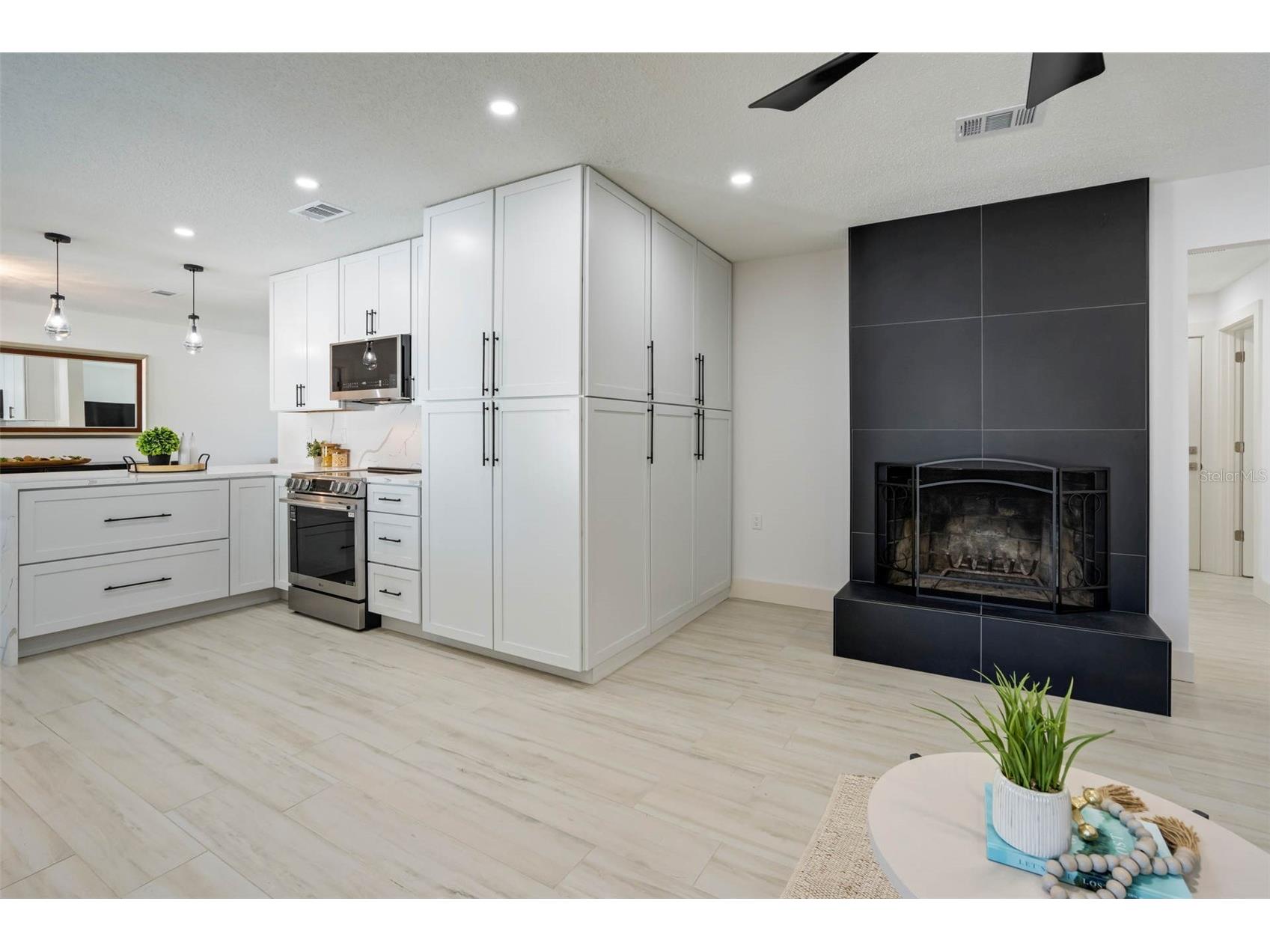 115 13th Street Belleair Beach FL 33786 TB8470202 image17