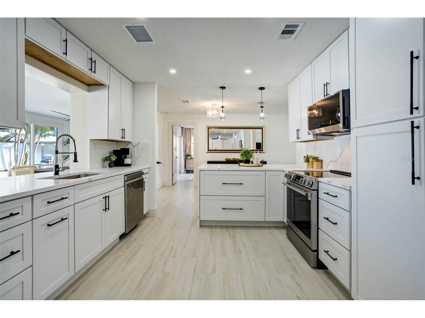 115 13th Street Belleair Beach FL 33786 TB8470202 image8