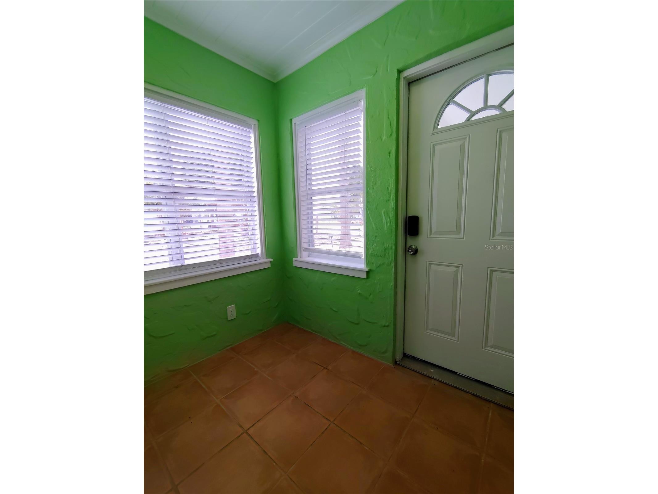 115 145th Avenue E #4 Madeira Beach FL 33708 TB8508830 image3