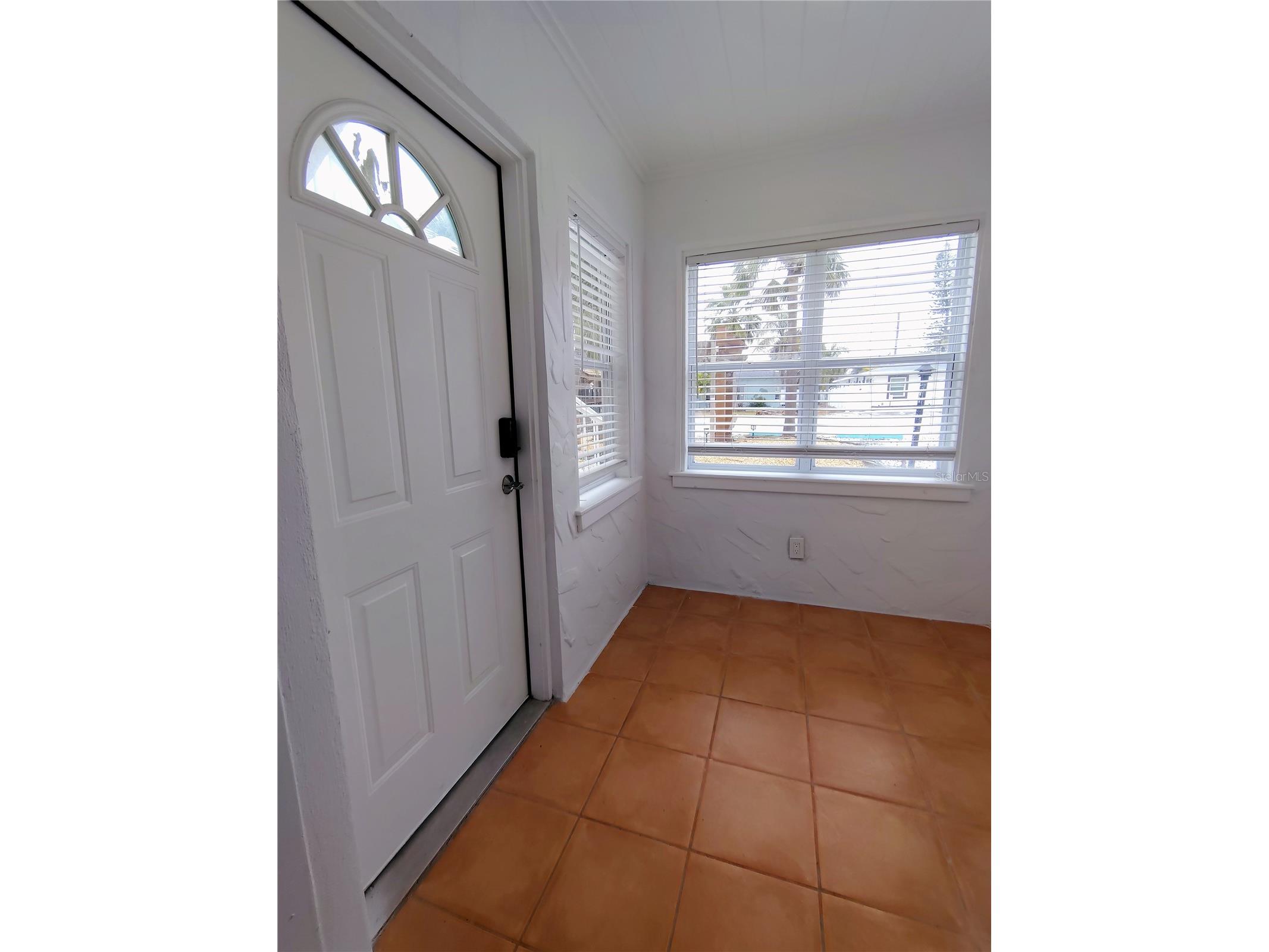 115 145th Avenue E #6 Madeira Beach FL 33708 TB8509057 image3
