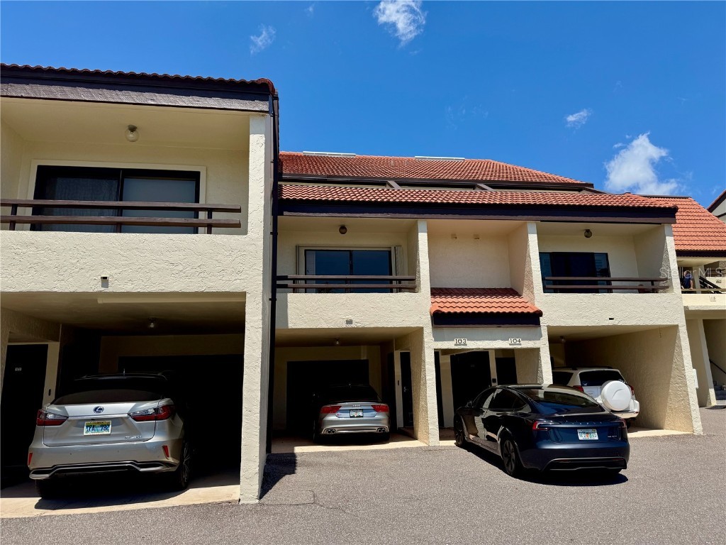 115 1st Street E #103 Tierra Verde FL 33715 O6314031 image1