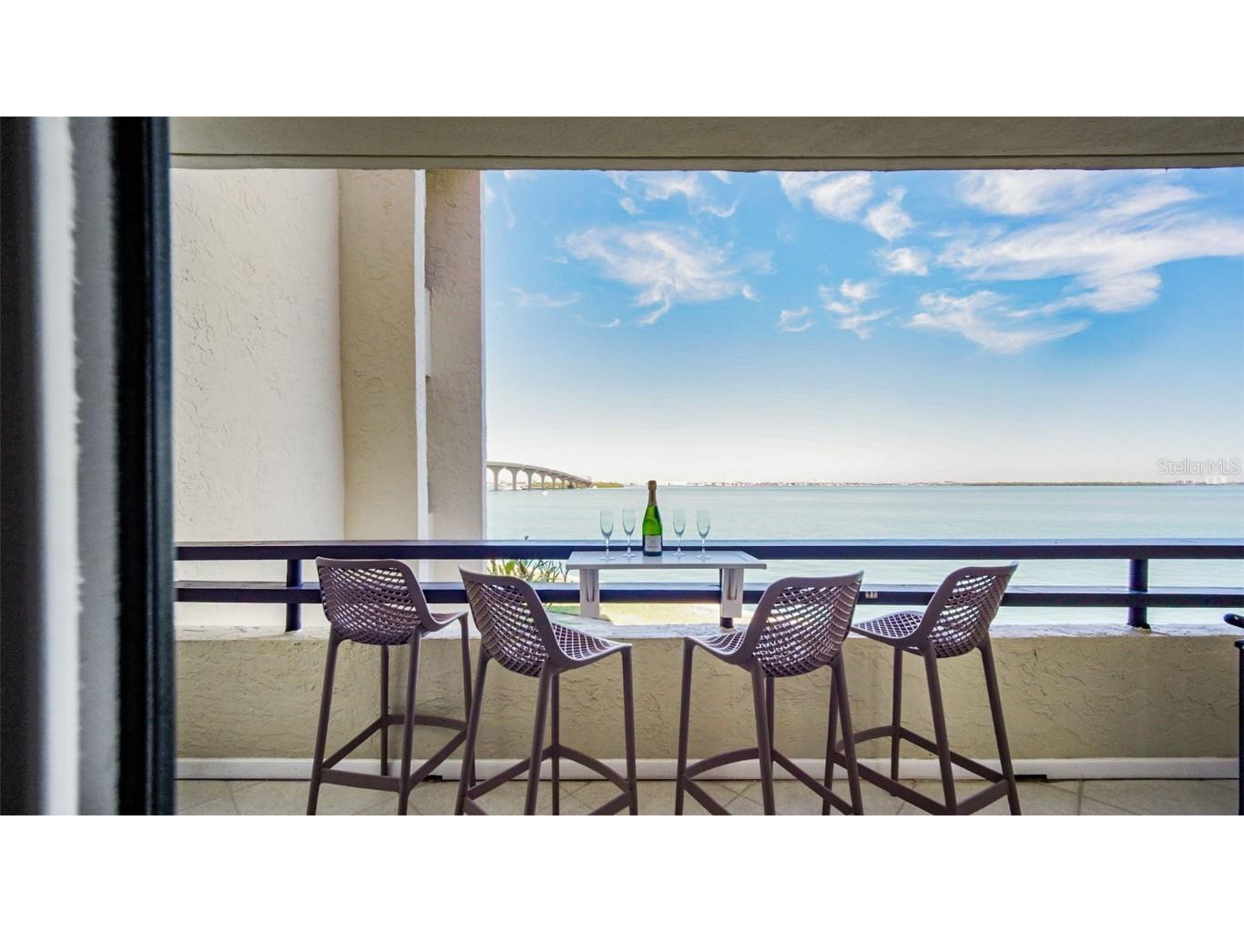 115 1st Street E #107 Tierra Verde FL 33715 - TAMPA BAY U8230790 image1