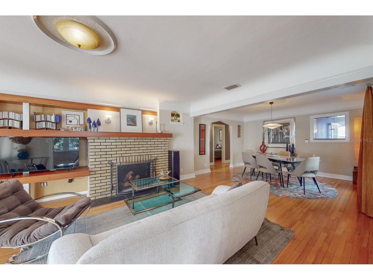 115 21st Avenue NE Saint Petersburg FL 33704 TB8470165 image13