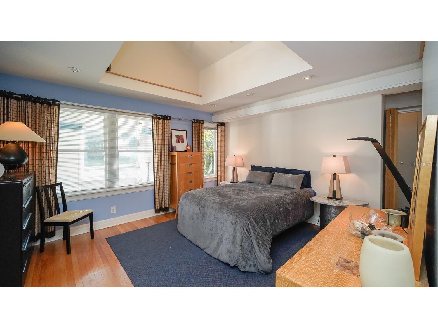 115 21st Avenue NE Saint Petersburg FL 33704 TB8470165 image33