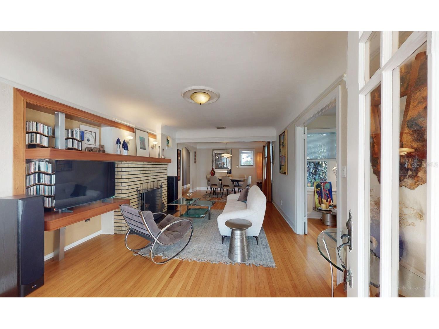 115 21st Avenue NE Saint Petersburg FL 33704 TB8470165 image5