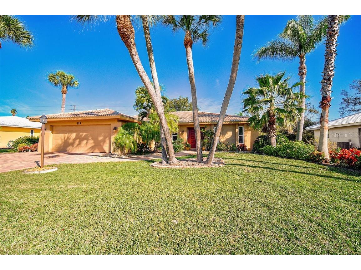 115 2nd Street Nokomis FL 34275 A4596600 image1