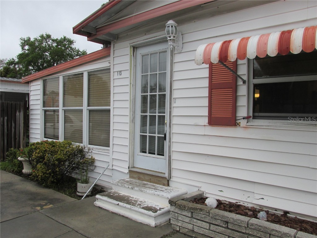 115 52nd Ave Boulevard W Bradenton FL 34207 C7488488 image1