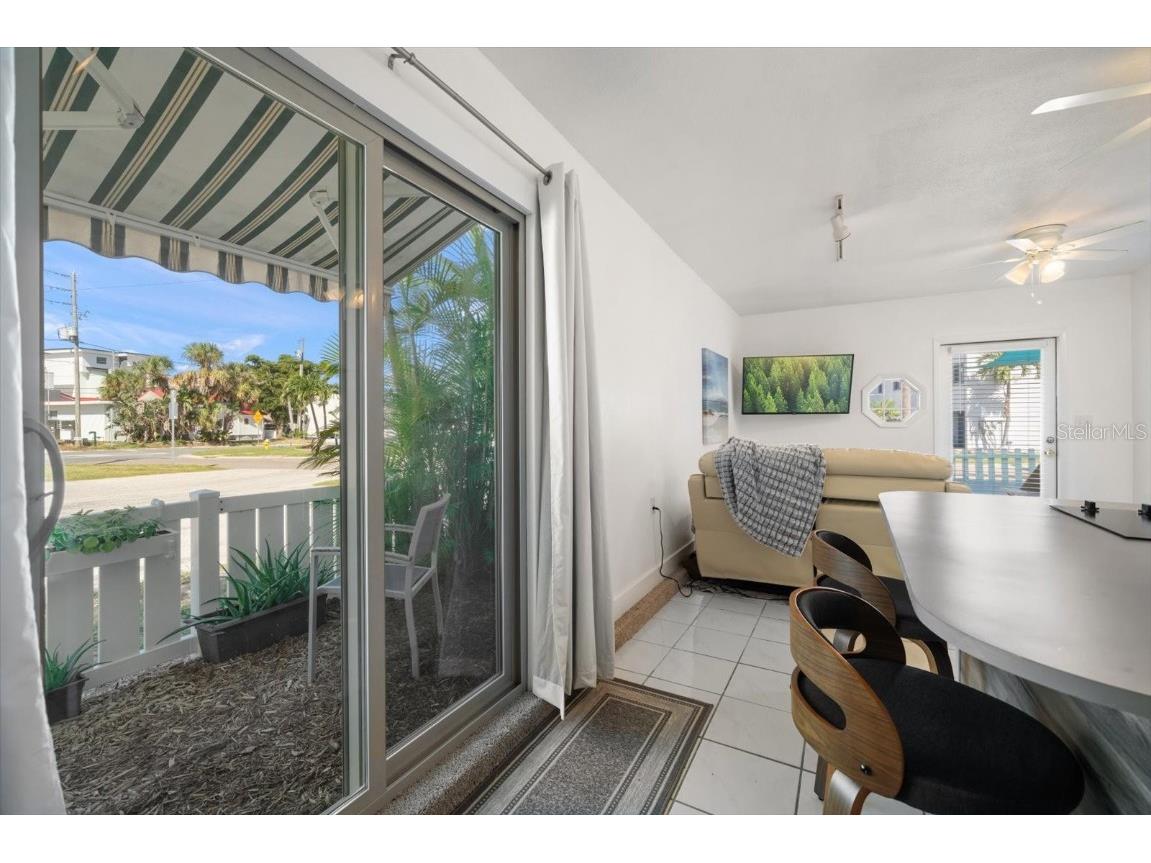 115 99th Avenue Treasure Island FL 33706 TB8443619 image25