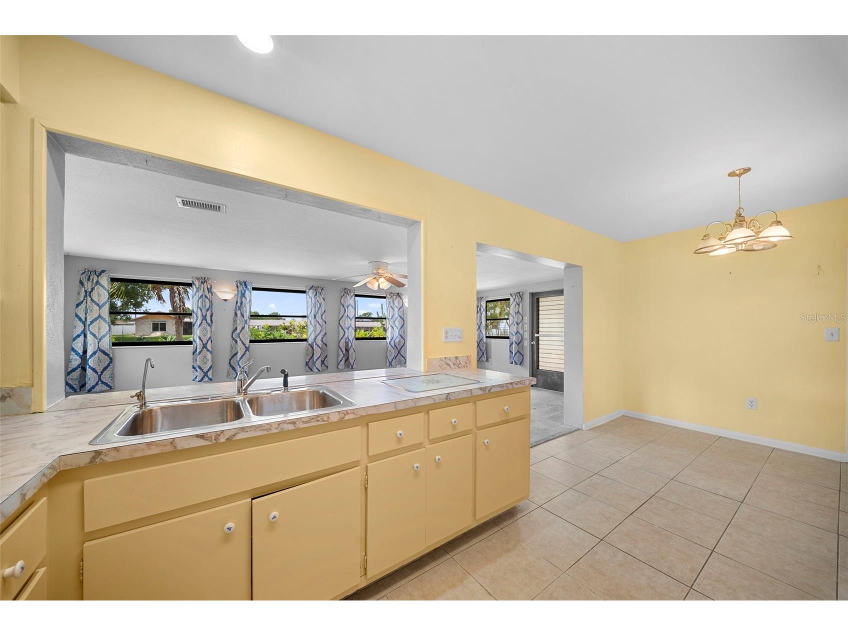 115 Bedford Drive NE Port Charlotte FL 33952 - CANAL B2 C7527180 image10