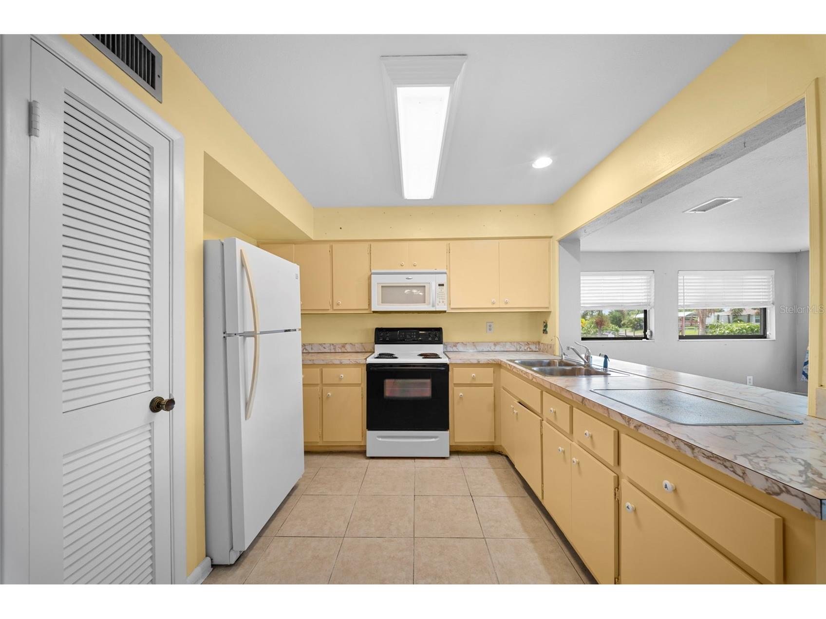 115 Bedford Drive NE Port Charlotte FL 33952 - CANAL B2 C7527180 image11