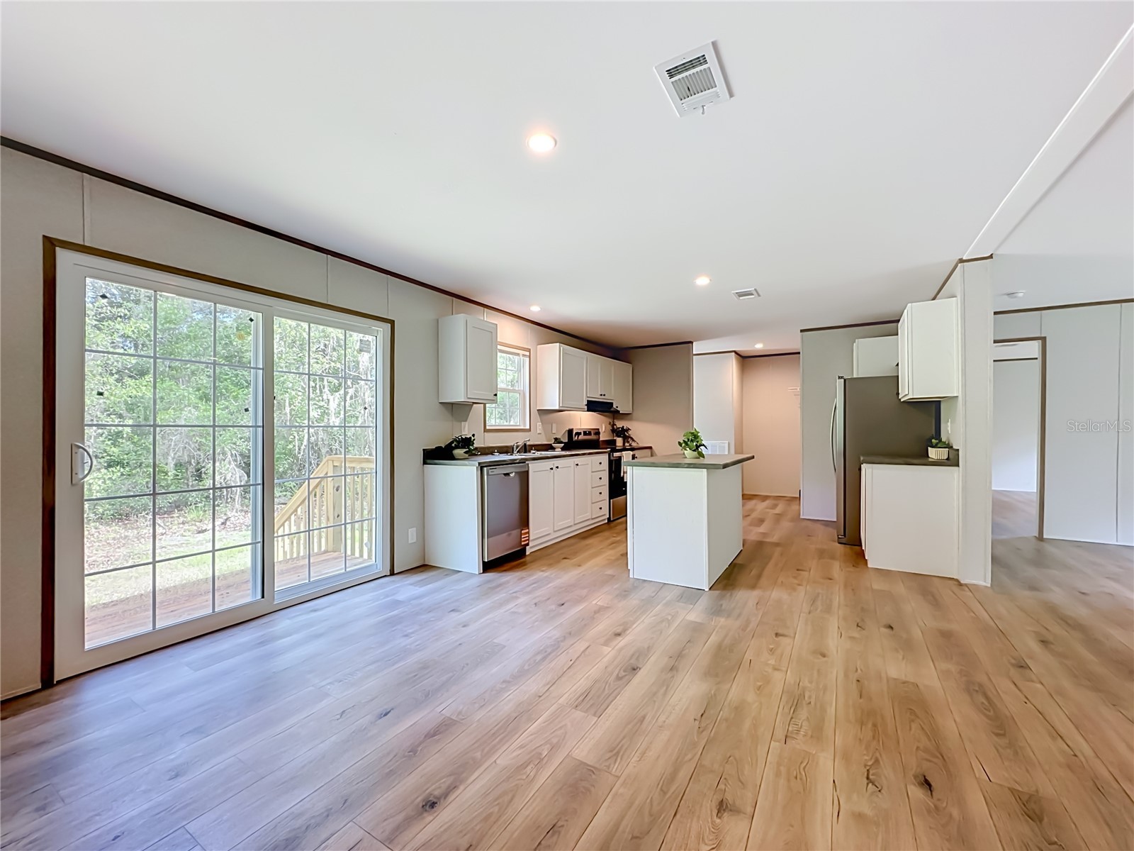 115 Betsy Ross Place Satsuma FL 32189 V4949796 image3