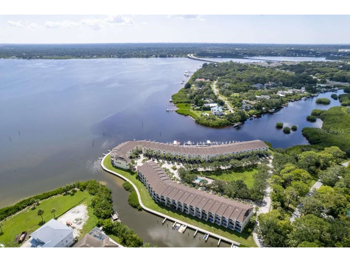 115 Brent Circle Oldsmar FL 34677 - OLD TAMPA BAY TB8394528 image2