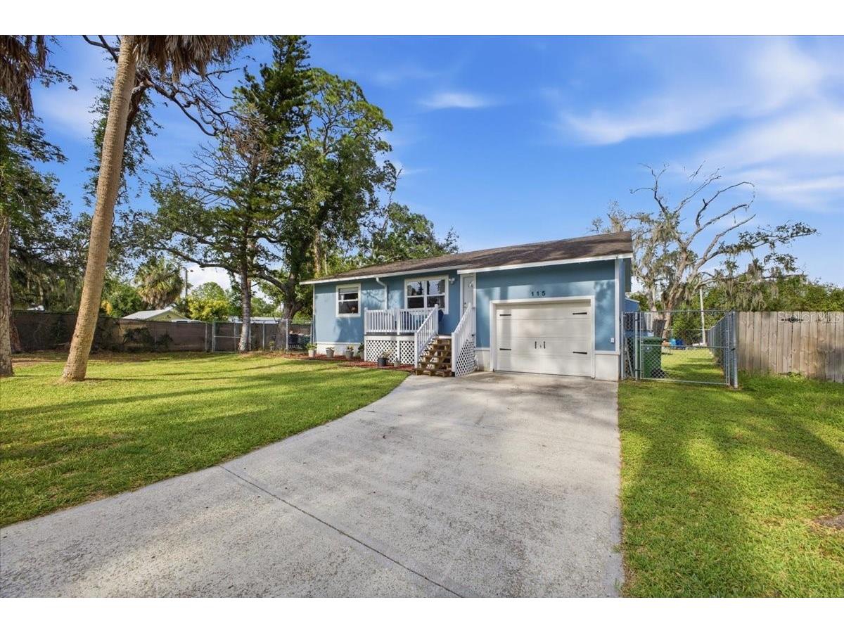 115 Brown St Bradenton FL 34208 A4696684 image2