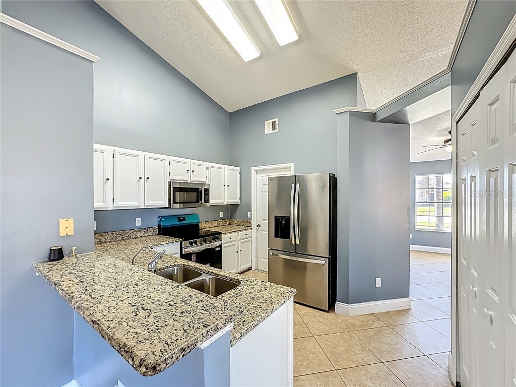 115 Country Creek Lane Kissimmee FL 34746 S5138572 image2