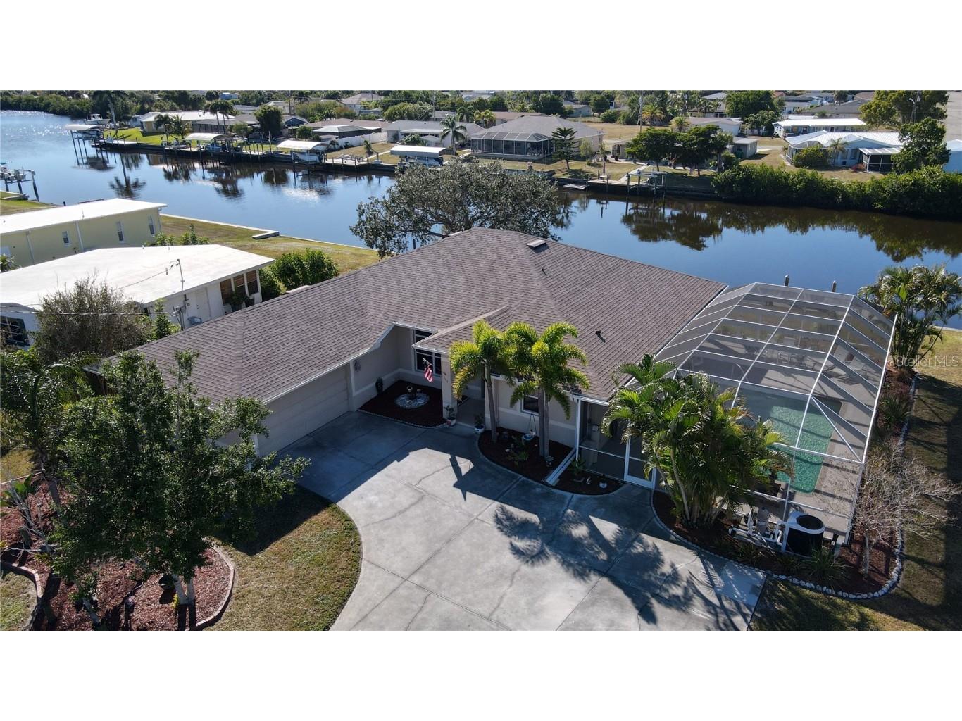 115 Dunn Drive NE Port Charlotte FL 33952 - ELKCAM WATERWAY C7517048 image1