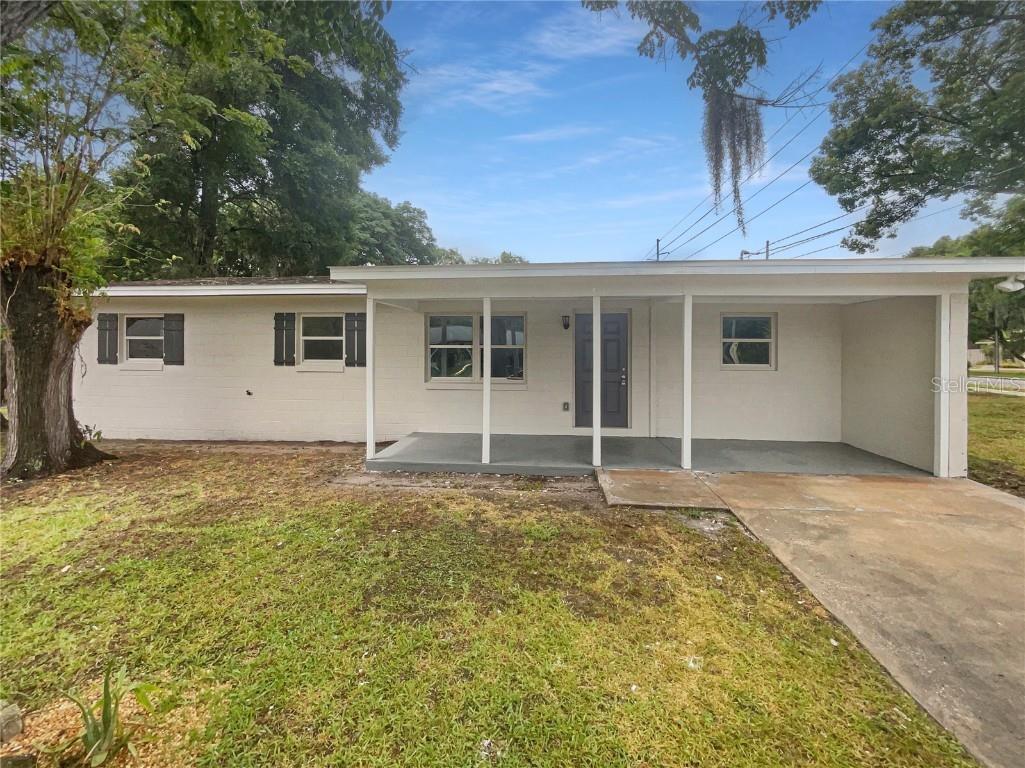 115 E Golf Links Avenue Eustis FL 32726 O6214646 image1