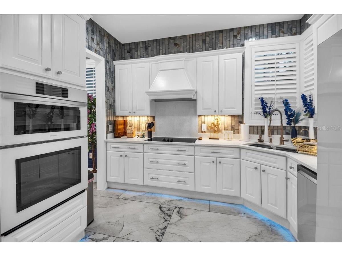 115 Edmondson Avenue Sarasota FL 34242 A4694729 image17