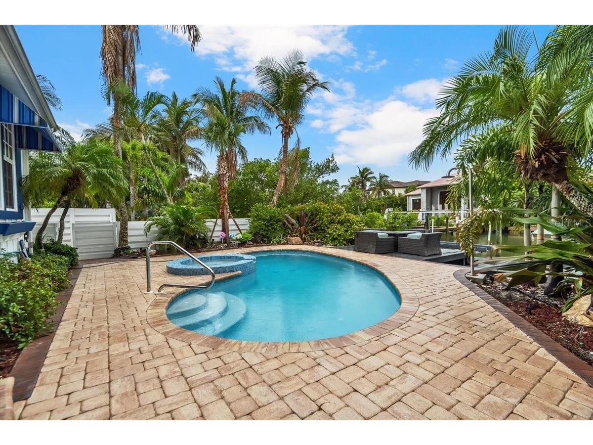 115 Edmondson Avenue Sarasota FL 34242 A4694729 image45
