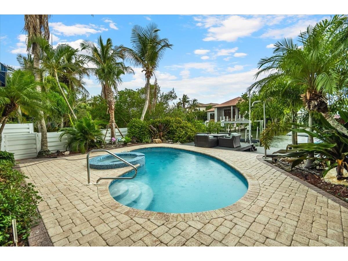 115 Edmondson Avenue Sarasota FL 34242 A4694729 image46