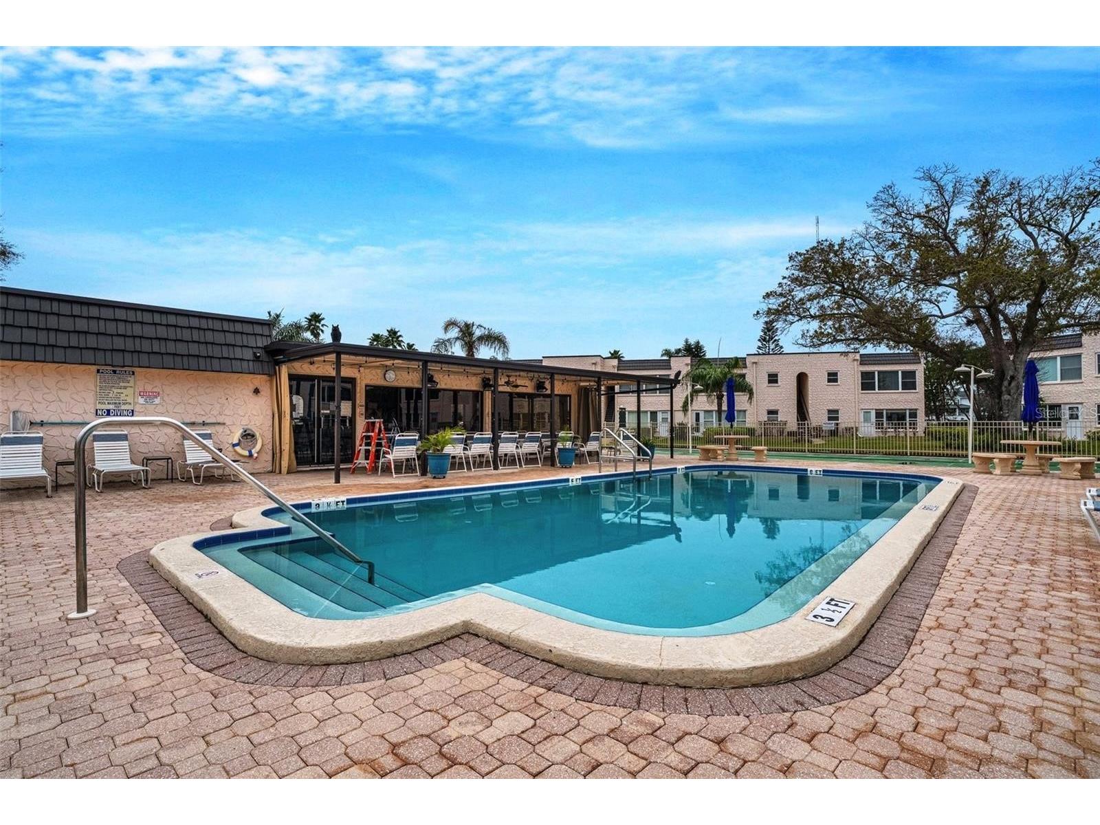 115 Elmwood Circle #115 Seminole FL 33777 TB8508196 image29