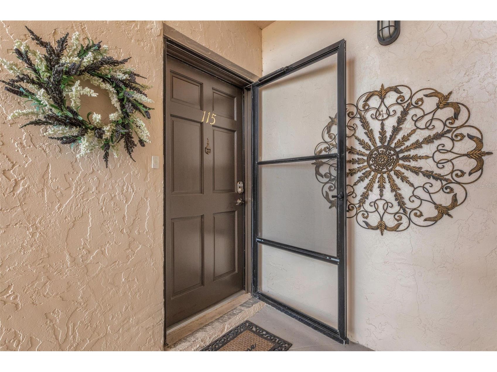 115 Elmwood Circle #115 Seminole FL 33777 TB8508196 image6