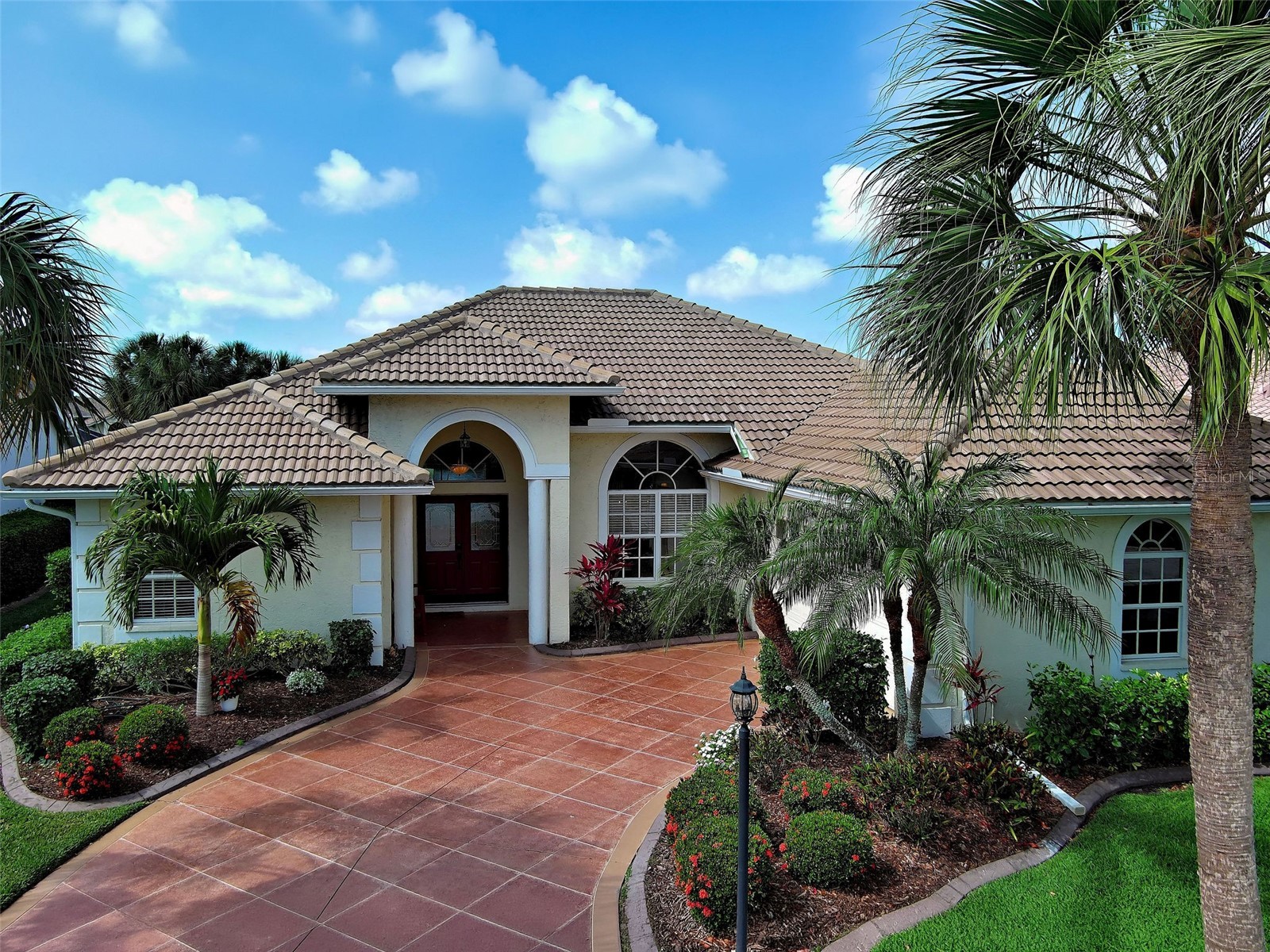 115 Grand Oak Circle Venice FL 34292 N6144220 image1