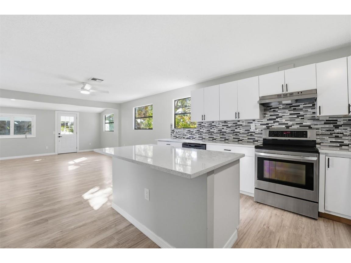 115 Kenwood Avenue Nokomis FL 34275 L4957444 image6