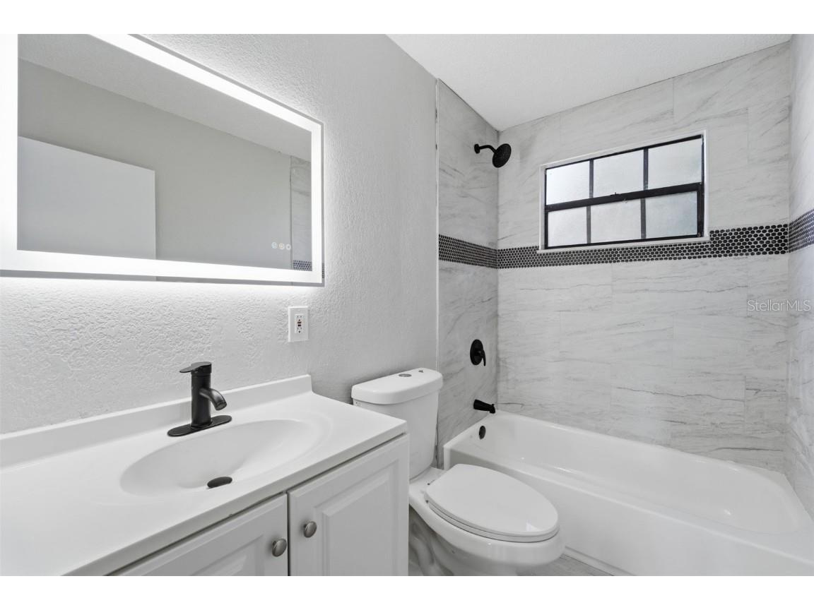 115 Kenwood Avenue Nokomis FL 34275 L4957444 image9