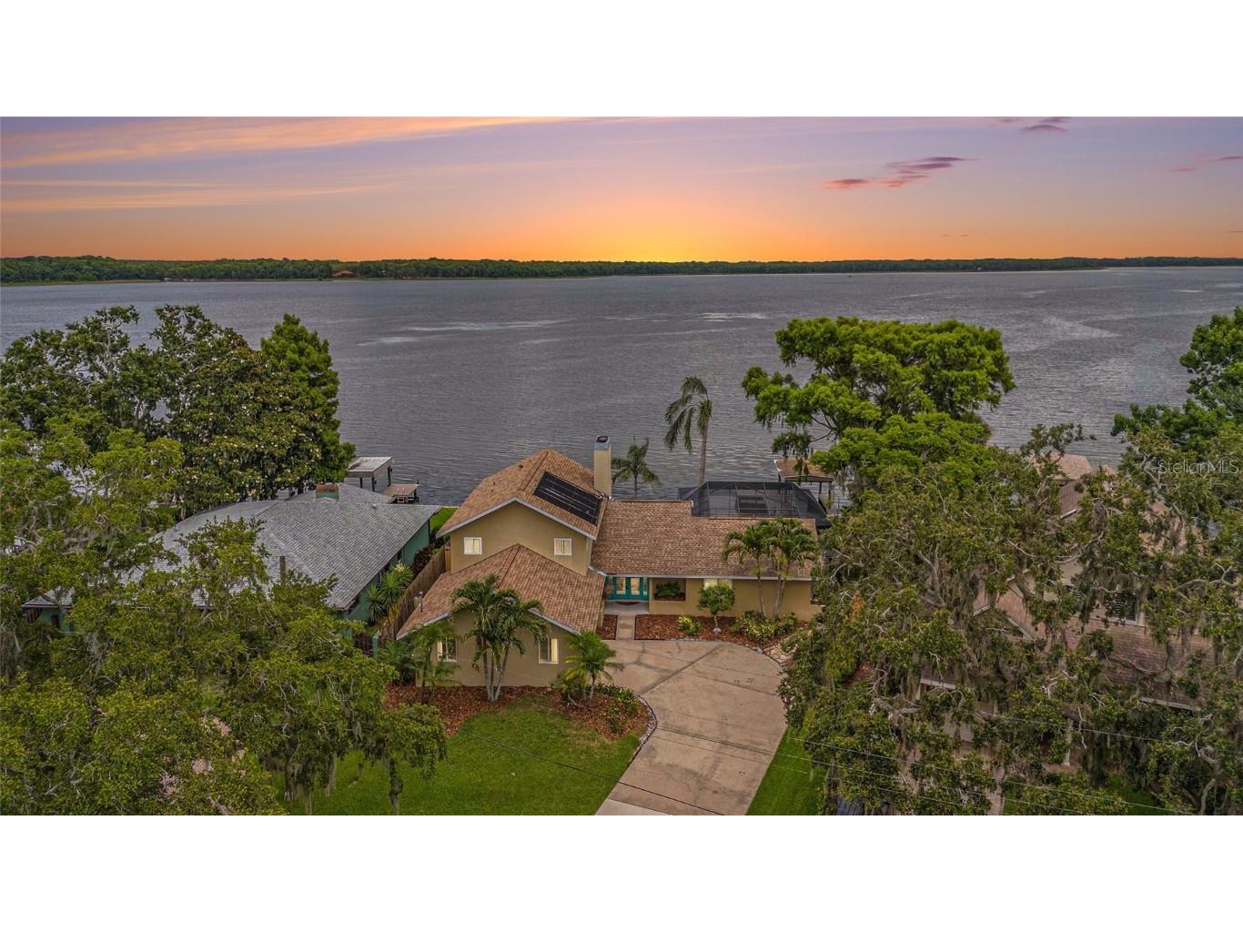 115 Lake Shore Drive E Palm Harbor FL 34684 - LAKE TARPON TB8392942 image1