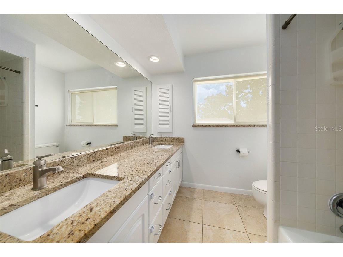 115 Lake Shore Drive E Palm Harbor FL 34684 - LAKE TARPON TB8392942 image18