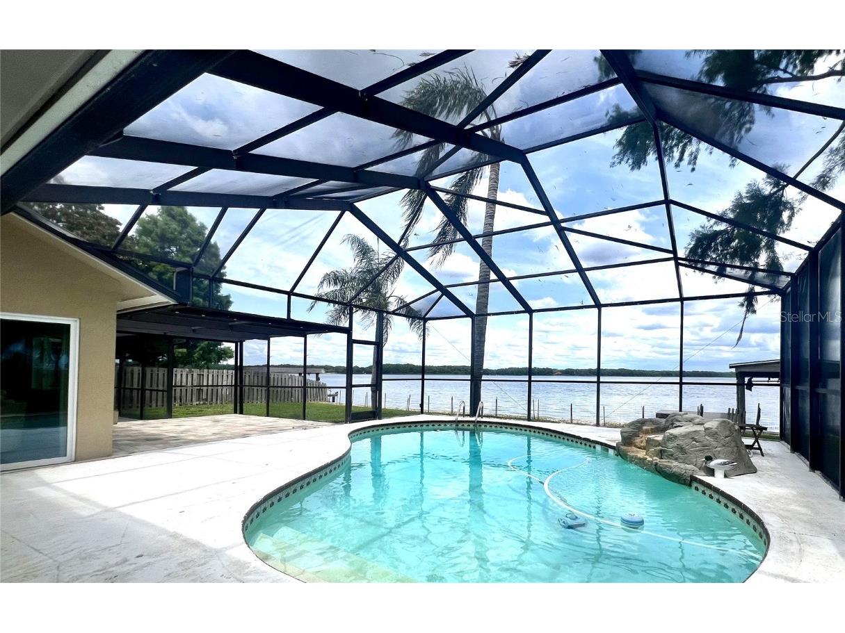 115 Lake Shore Drive E Palm Harbor FL 34684 - LAKE TARPON TB8392942 image21