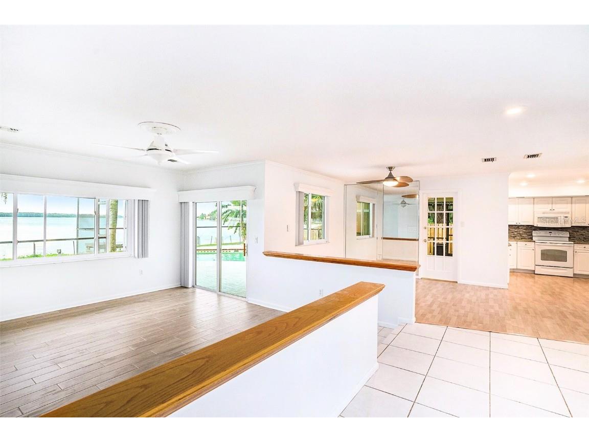 115 Lake Shore Drive E Palm Harbor FL 34684 - LAKE TARPON TB8392942 image5