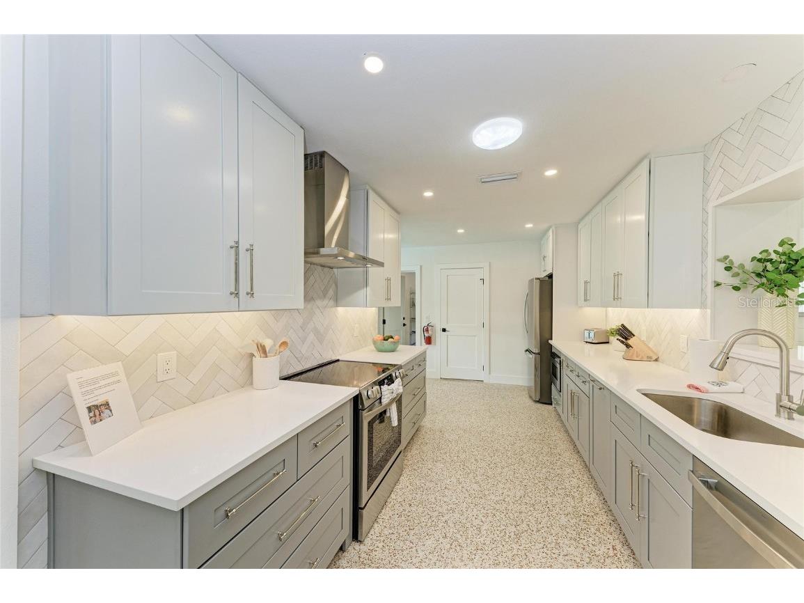 115 Los Cedros Drive Anna Maria FL 34216 - LAKE MARSHA A4675725 image39