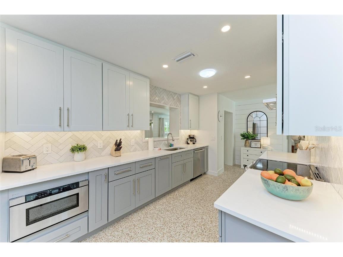 115 Los Cedros Drive Anna Maria FL 34216 - LAKE MARSHA A4675725 image41