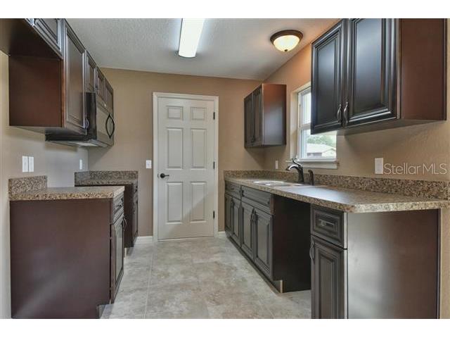 115 Malauka Radial Ocklawaha FL 32179 OM679451 image4